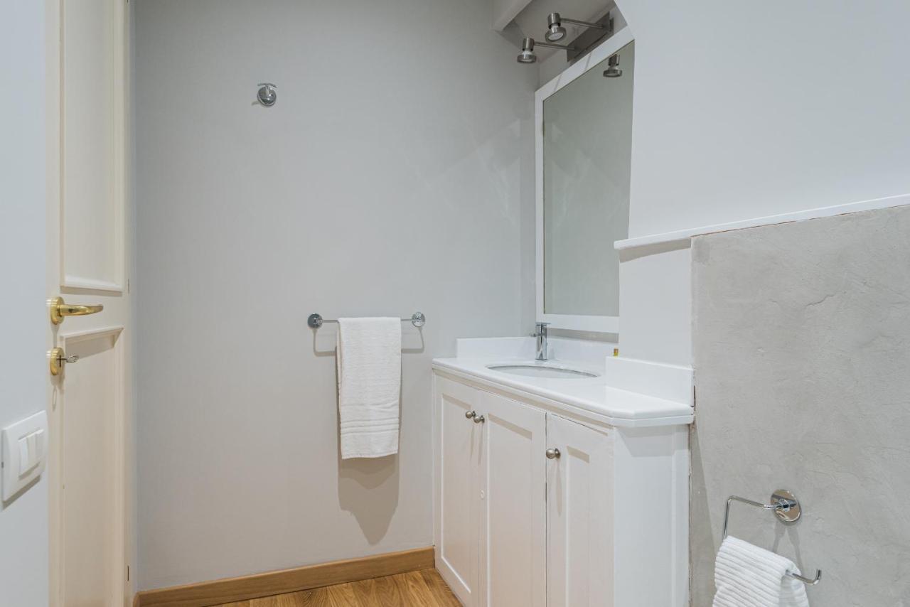 רומא Lupa Luxury Apartment מראה חיצוני תמונה