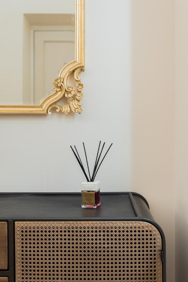 רומא Lupa Luxury Apartment מראה חיצוני תמונה